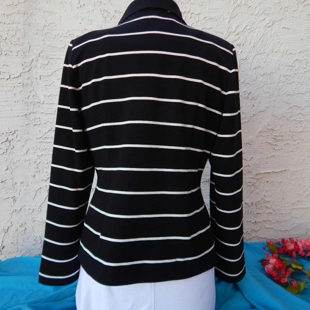 Chico's Ponte Knit JACKET - Picture 4 of 6